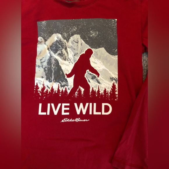 Eddie Bauer Live Wild Bigfoot Longsleeve red Tee Medium - Picture 8 of 9